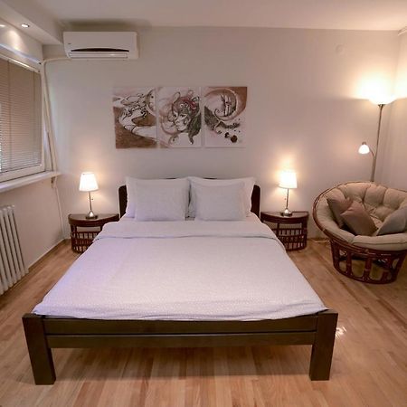 Ratan Apartment Beograd Bagian luar foto