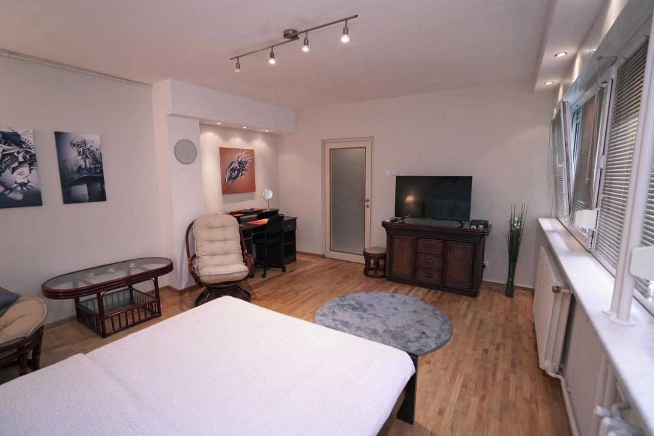 Ratan Apartment Beograd Bagian luar foto